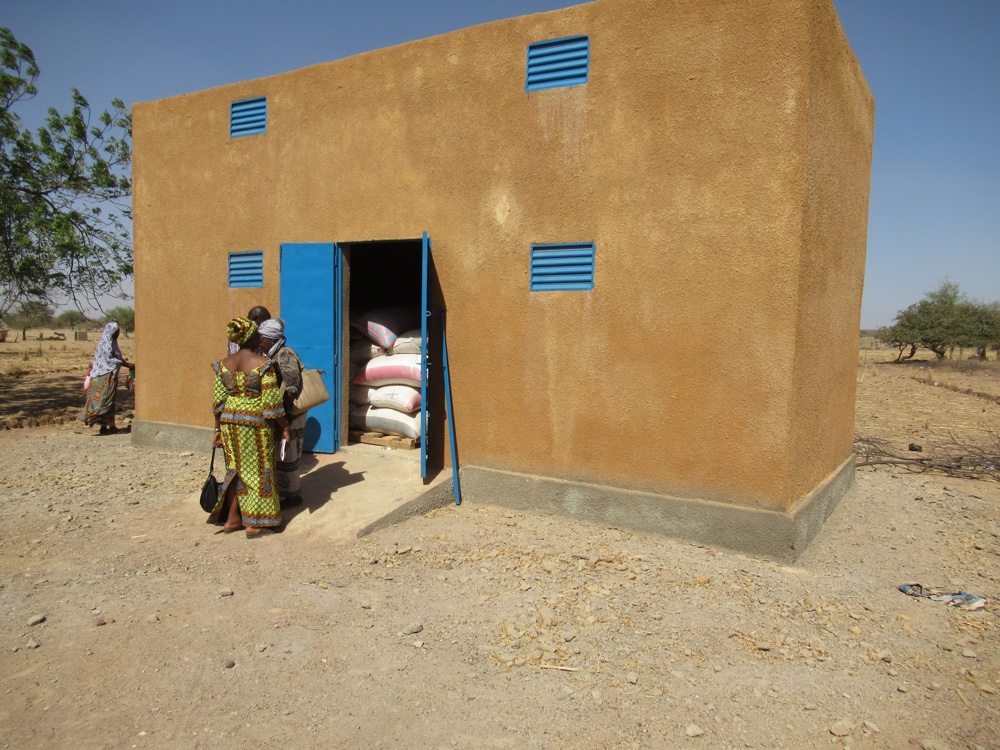 Grain banks, which are known as warrantage in West Africa, are a collective grain storage and inventory-credit system.